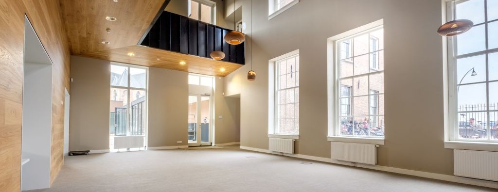 Kantoor vloer laten leggen - Willemen Parket